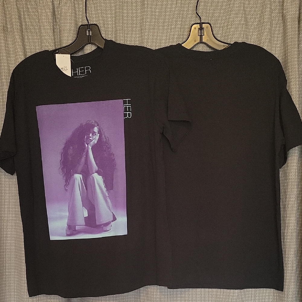 Black HER Graphic T-Shirt with Purple Print